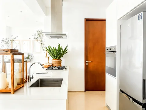 Senopati Suites 2 Lantai Tengah