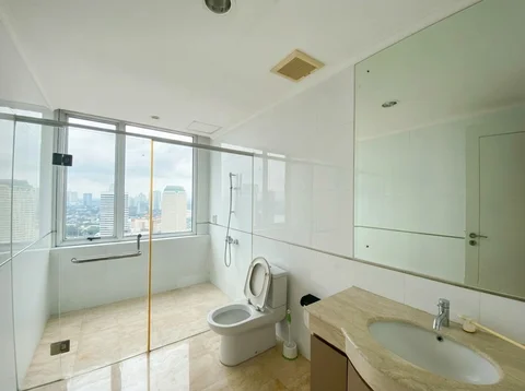 FX Residence High Floor