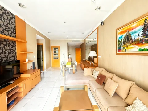 Senayan Residence Tower 1 Lantai Tengah