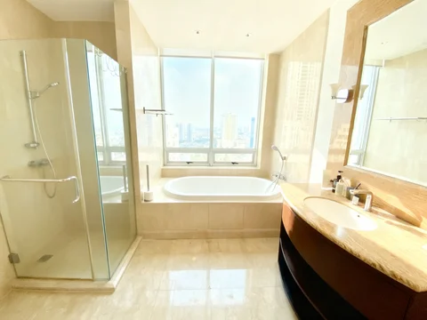 Pakubuwono View Tower Redwood High Floor