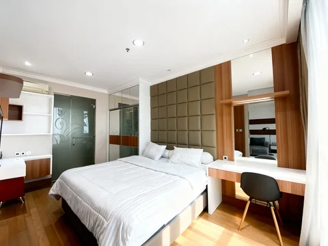 Residence 8 Senopati Tower 3 Mid Floor