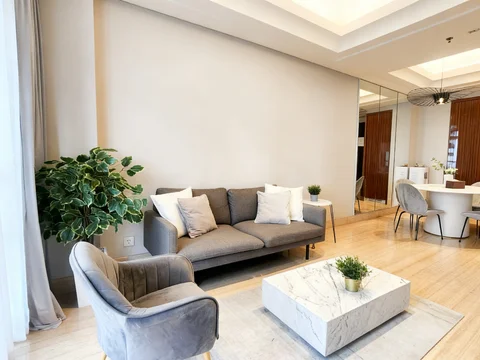 South Hills Low Floor