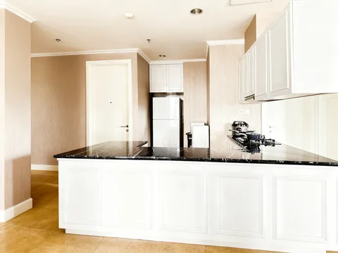 Senopati Suites 1 Mid Floor