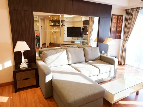 Sudirman Tower Condominium Tower C Lantai Rendah