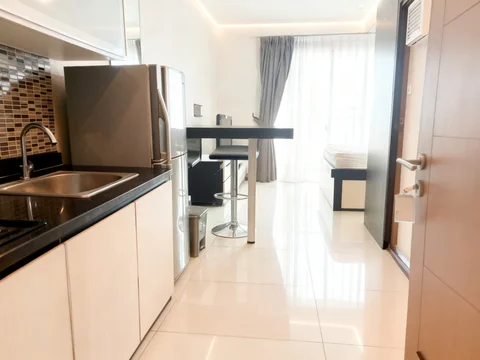 Thamrin Executive Lantai Tinggi