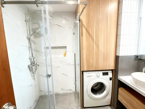 Simprug Indah Tower 1 Lantai Tengah