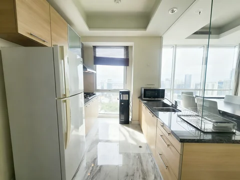 The Peak Sudirman Renais Tower High Floor