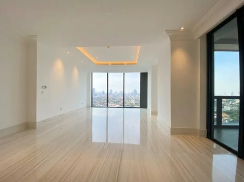 St Regis Residence Mid Floor