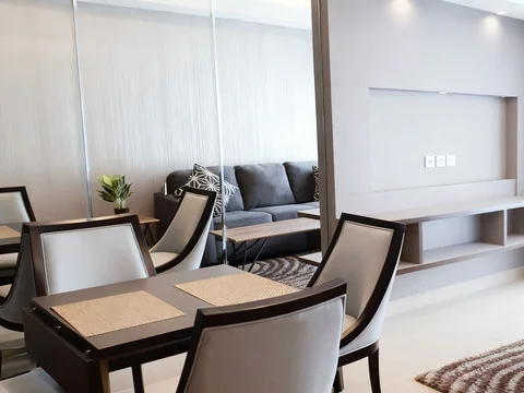 South Hills Lantai Rendah