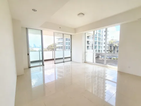 Kemang Village Tower Ritz Lantai Rendah
