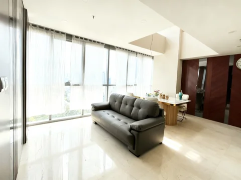 Ciputra World 2 Tower Orchard Lantai Tengah