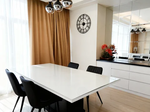 South Hills Low Floor