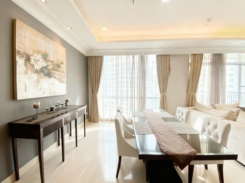 Pakubuwono View Tower Redwood Mid Floor