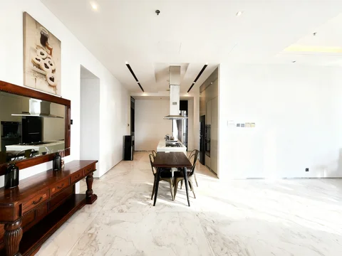 Senopati Suites 3 Mid Floor