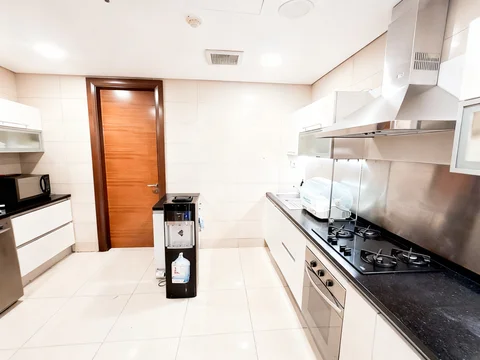 Senayan City Residence Lantai Rendah