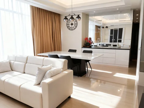 South Hills Low Floor