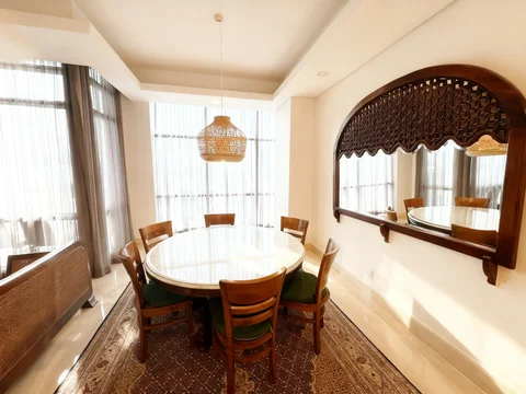 La Maison Barito Mid Floor