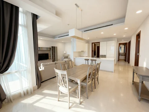 La Maison Lantai Tinggi