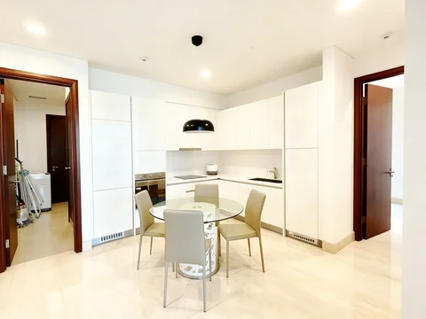 La Maison Barito Lantai Tengah
