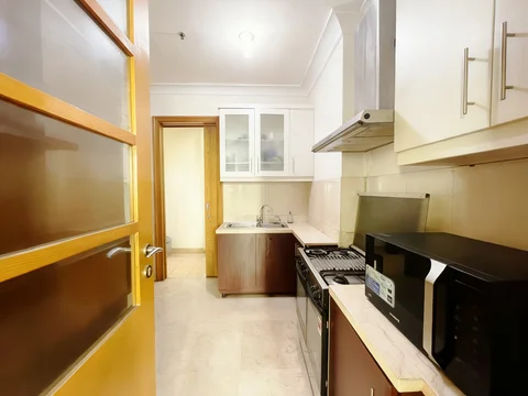 Senayan Residence Tower 2 Lantai Tengah