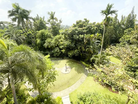 Bukit Golf Pondok Indah Tower B Lantai Rendah