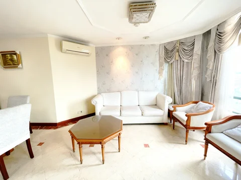 Permata Gandaria Mid Floor