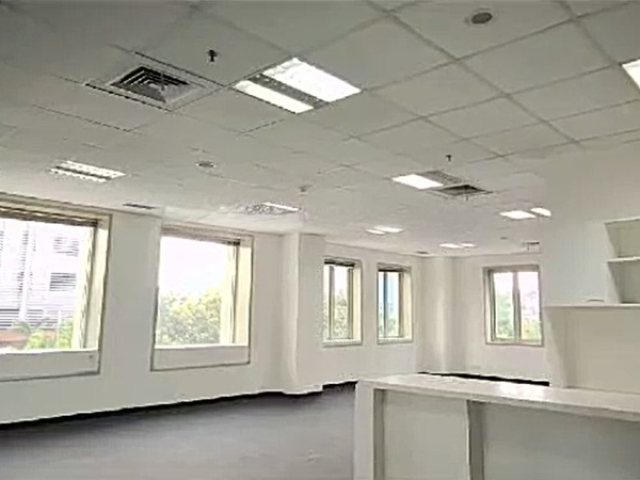 6 Storeys Building for Sale in Mampang Prapatan