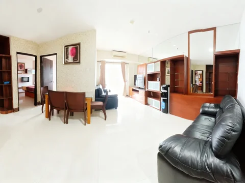 Cosmo Mansion High Floor