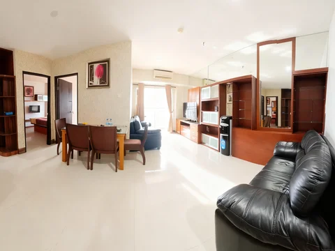Cosmo Mansion Lantai Tinggi