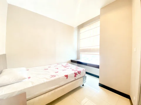 The Essence Dharmawangsa Eminence 2 Tower Mid Floor