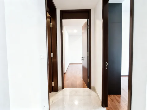 Anandamaya Residences Tower 2 Lantai Tengah