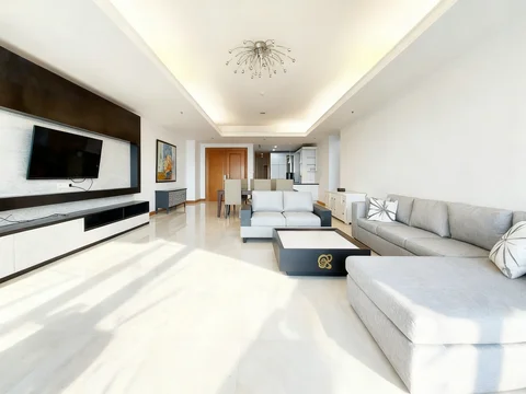 Kempinski Residence Lantai Tinggi