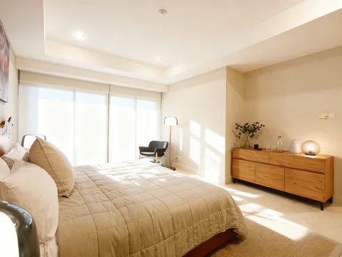 The Plaza Residence Apartment Mid Floor