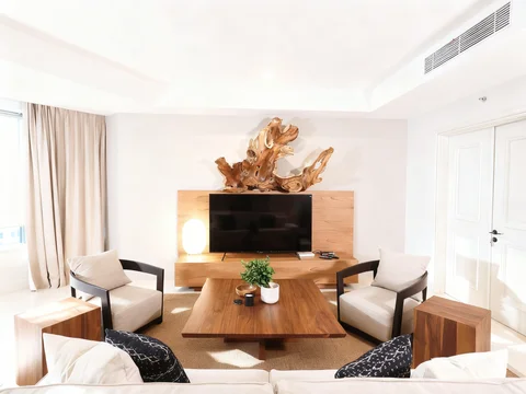 The Plaza Residence Apartment Mid Floor