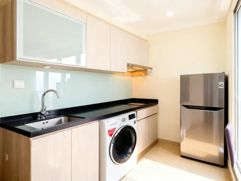 Menteng Park Emerald Tower Mid Floor